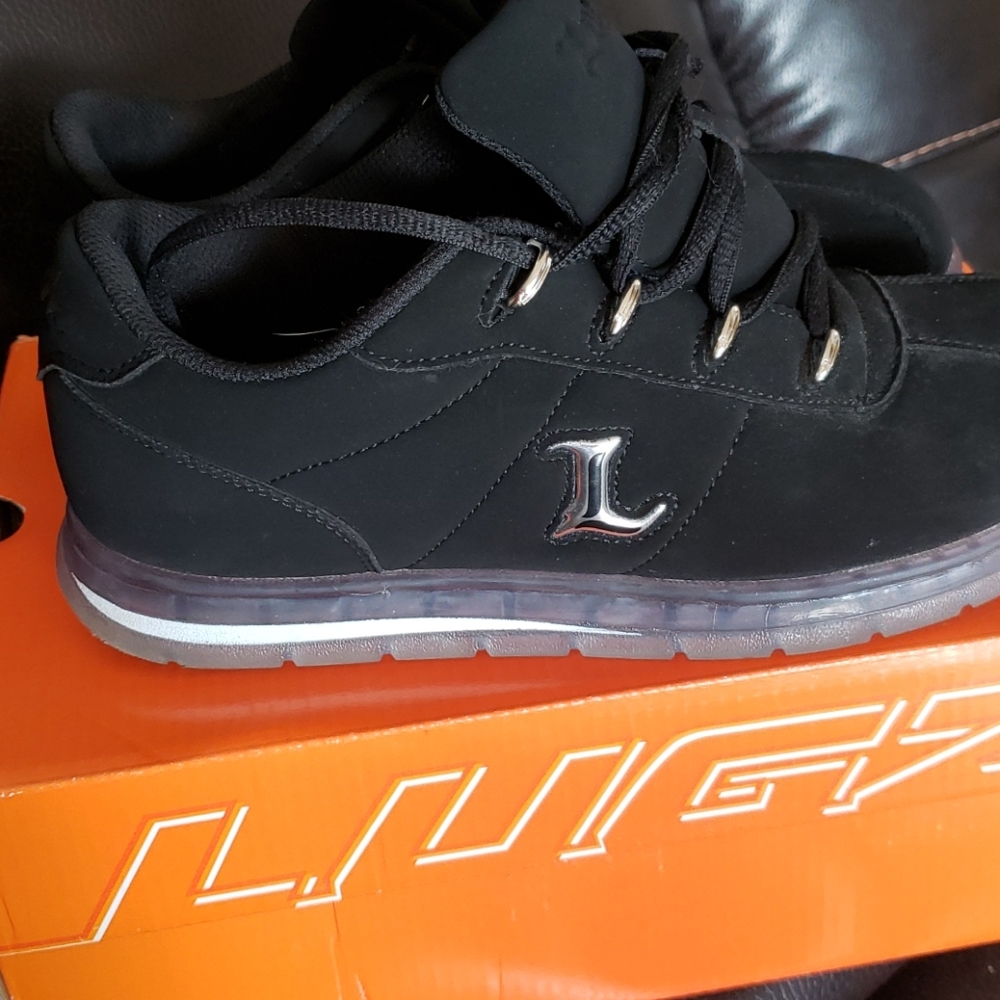 Lugz